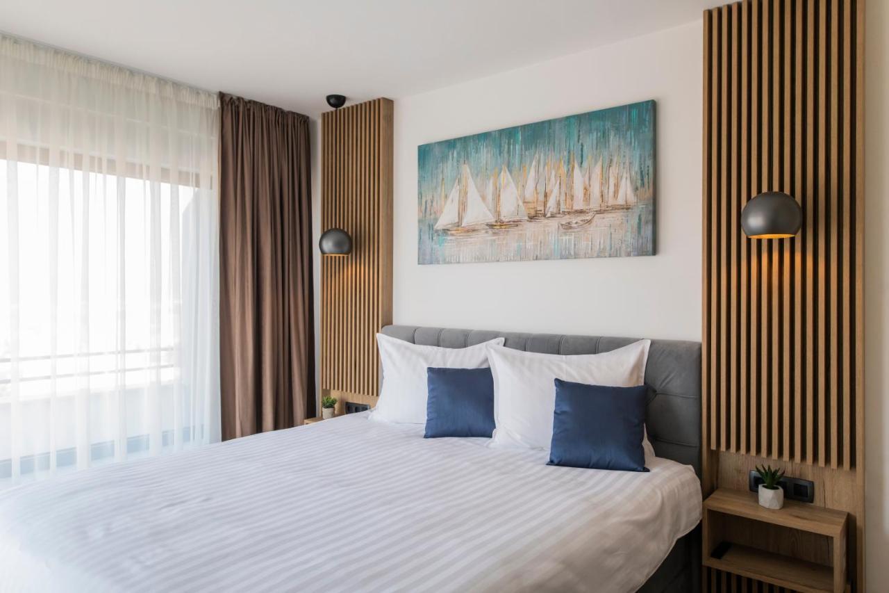 Villa Magna Luxury Apartments Murter Exterior photo