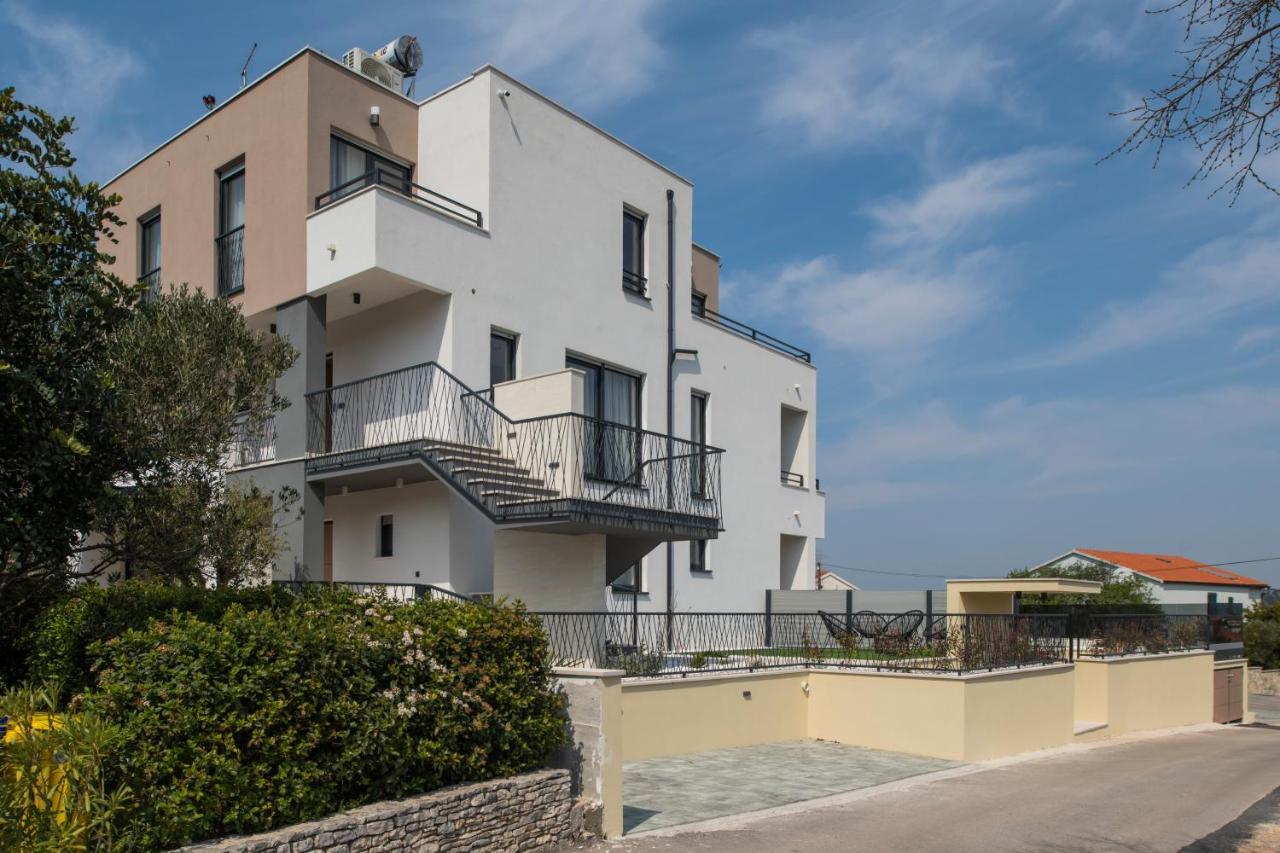 Villa Magna Luxury Apartments Murter Exterior photo